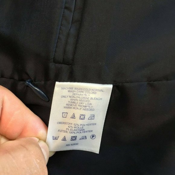 Land's End Women's Suit Tuxedo Blazer Black Two Button Long Sleeve Size 4 - Picture 7 of 9